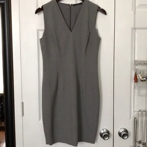Gray Tahari sheath dress sz 4